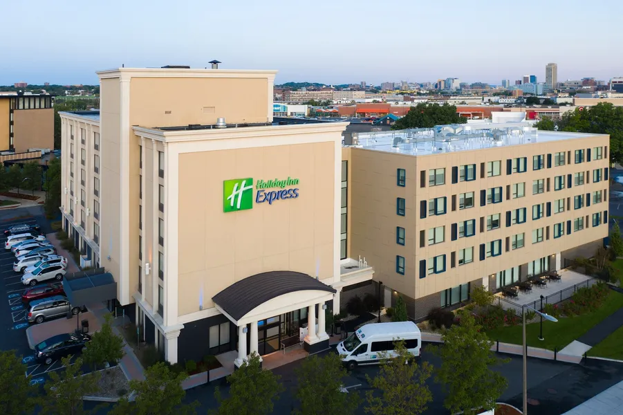 Holiday Inn Express Boston by IHG hotel detail image 6