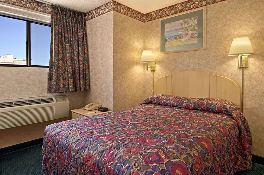 Super 8 by Wyndham Atlantic City hotel detail image 6