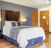 Best Western Plus Edmonds Harbor Inn hotel detail image 7