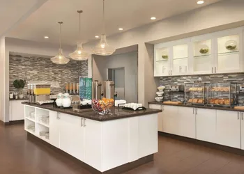 Homewood Suites by Hilton Seattle-Conv Ctr-Pi hotel thumbnail 3