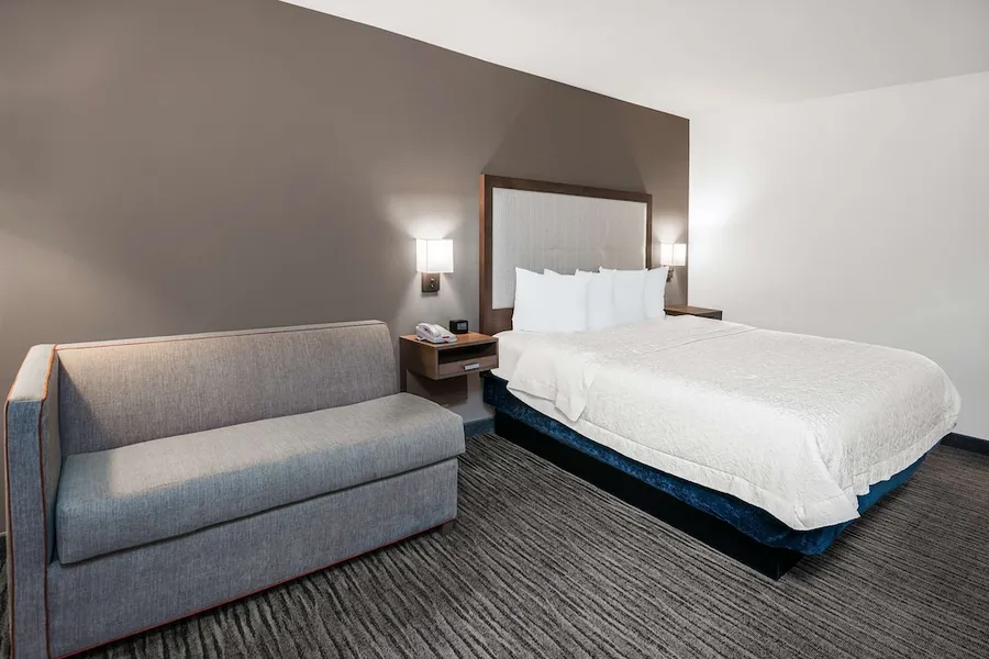 Hampton Inn & Suites San Marcos hotel detail image 6