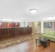 Super 8 by Wyndham Austell/Six Flags hotel detail image 3