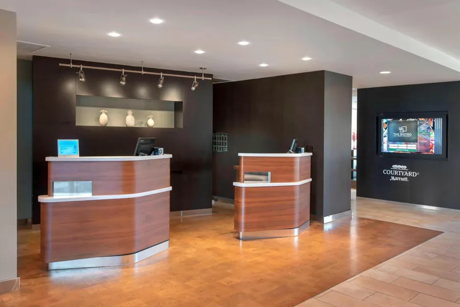 Courtyard by Marriott Mt. Laurel hotel detail image 2