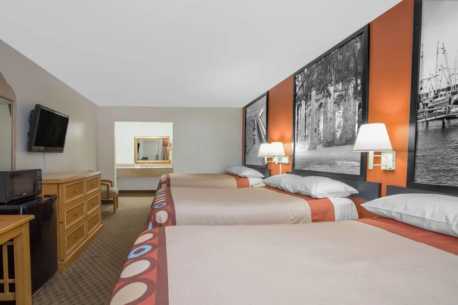 Super 8 by Wyndham Port Royal/Beaufort hotel detail image 6