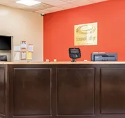 Econo Lodge Garden City - Savannah hotel detail image 7