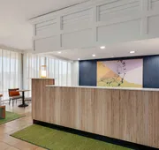 Spark by Hilton Ormond Beach Oceanfront hotel detail image 7