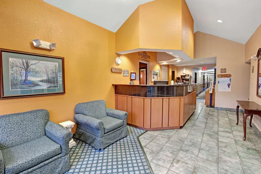 Microtel Inn & Suites by Wyndham Gatlinburg hotel detail image 2