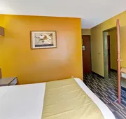 Microtel Inn & Suites by Wyndham Gatlinburg hotel detail image 7