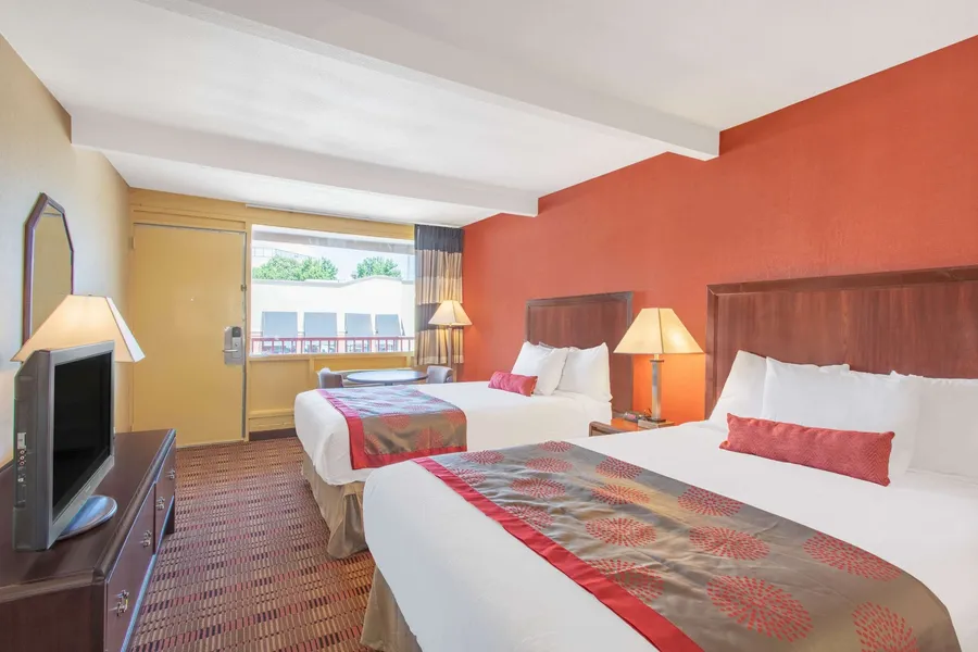 Ramada Limited Cockeysville hotel detail image 6