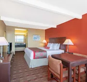 Ramada Limited Cockeysville hotel detail image 7