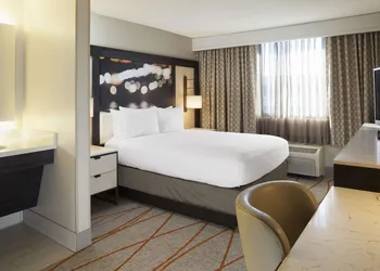 DoubleTree by Hilton Denver Central Park hotel thumbnail 4