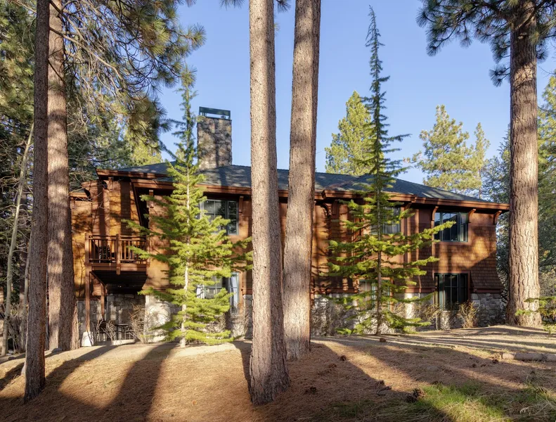 Hyatt Vacation Club at High Sierra Lodge, Lake Tahoe hotel detail image 2