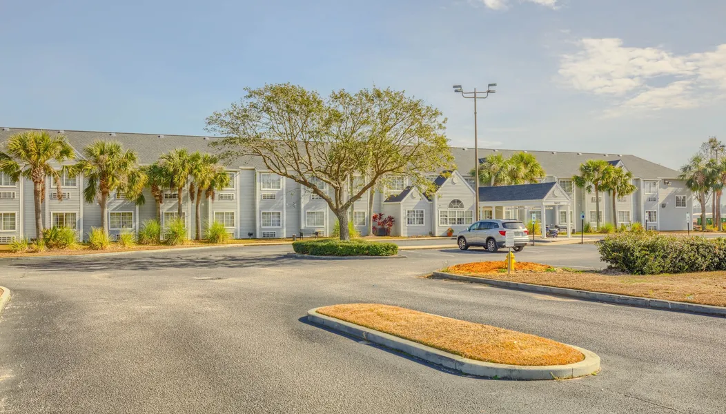 Microtel Inn & Suites by Wyndham Gulf Shores hotel detail image 2
