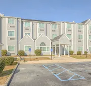 Microtel Inn & Suites by Wyndham Gulf Shores hotel detail image 3