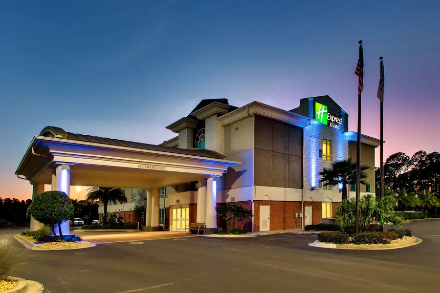 Holiday Inn Express Hotel Jacksonville North - Fernandina by IHG hotel detail image 2