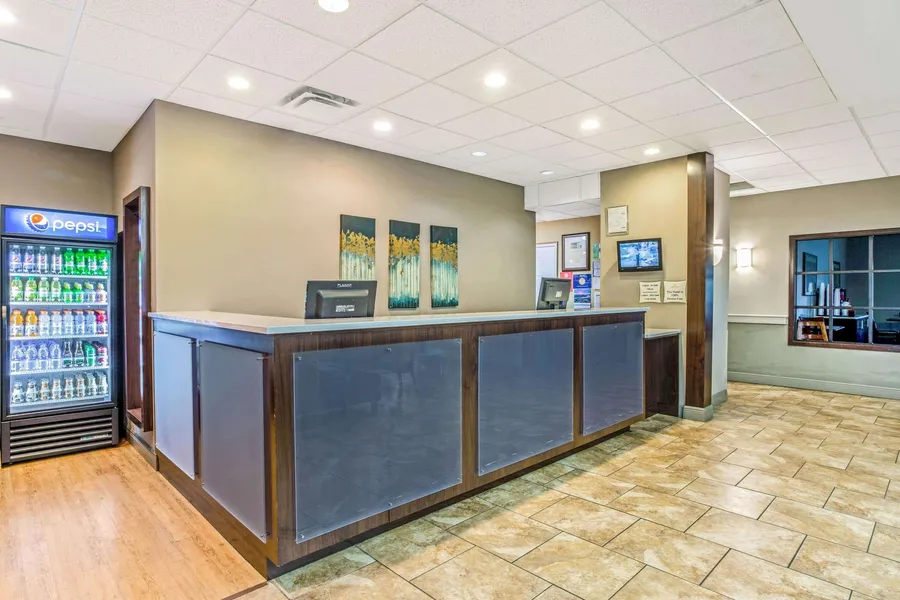 La Quinta Inn & Suites by Wyndham Biloxi hotel detail image 6