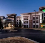 La Quinta Inn & Suites by Wyndham Memphis Wolfchase hotel detail image 3