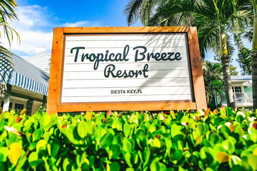 Tropical Breeze Resort hotel detail image 2