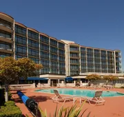 Oakland Airport Executive Hotel hotel detail image 4