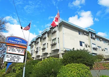 Howard Johnson Hotel by Wyndham Victoria hotel thumbnail 2
