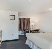 Americas Best Value Inn & Suites Hyannis Cape Cod hotel detail image 7