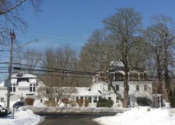 The Old Manse Inn hotel thumbnail 2