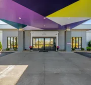 Spark by Hilton Cleveland Beachwood hotel detail image 3