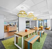 Spark by Hilton Cleveland Beachwood hotel detail image 5