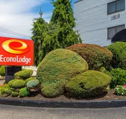 Econo Lodge Hicksville - Long Island hotel detail image 3