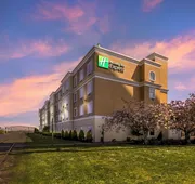 Holiday Inn Express & Suites Astoria by IHG hotel detail image 3