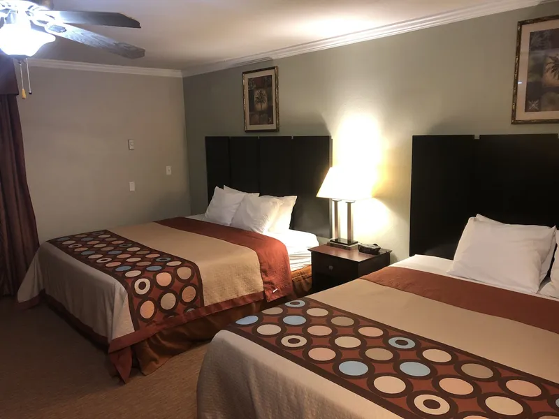 Global INN hotel detail image 6
