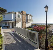 Pelican Inn & Suites hotel detail image 3