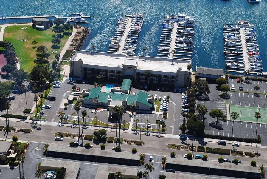 Hampton Inn Channel Islands Harbor/Oxnard hotel detail image 2