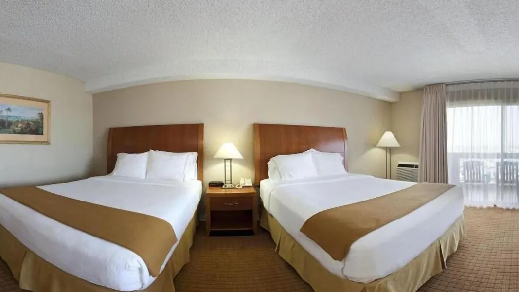 Holiday Inn Express Hotel & Suites Ventura by IHG hotel detail image 6
