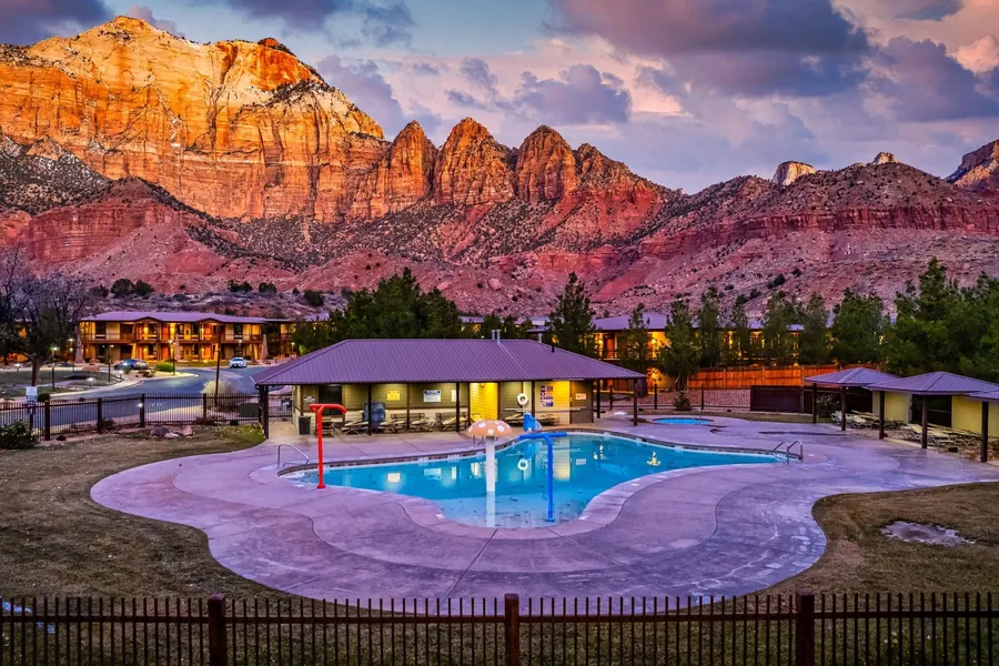 Red Cliffs Lodge Zion, A Tribute Portfolio Hotel - Marriott Bonvoy hotel detail image 2