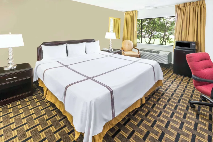 Travelodge by Wyndham Shreveport LA hotel detail image 6