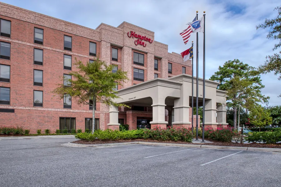 Hampton Inn Wilmington - University Area/Smith Creek Station hotel detail image 2