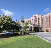 Hampton Inn Wilmington - University Area/Smith Creek Station hotel detail image 3