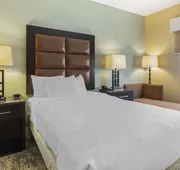 Spark by Hilton Wilmington Carolina Beach Rd hotel detail image 4