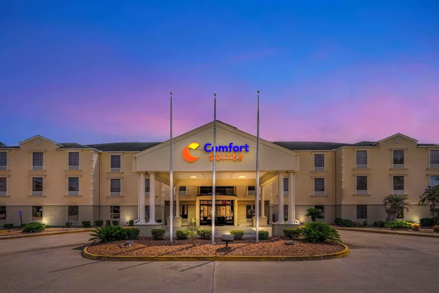Comfort Suites Port Allen - Baton Rouge hotel detail image 2