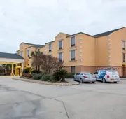 Comfort Suites Port Allen - Baton Rouge hotel detail image 3