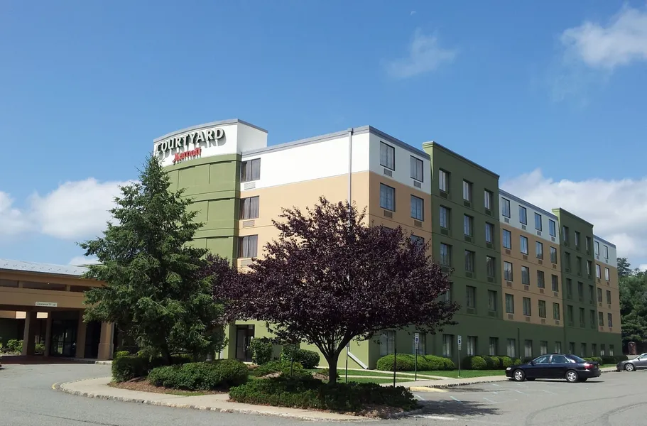 Courtyard by Marriott Rockaway Mount Arlington hotel detail image 2