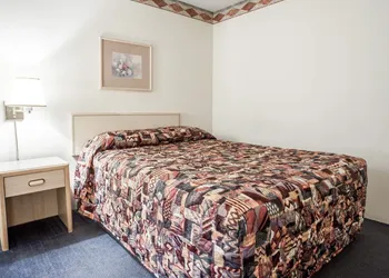 Rodeway Inn & Suites Spokane East hotel thumbnail 7