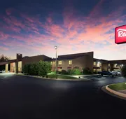 Red Roof Inn & Suites Lexington - Hamburg hotel detail image 7