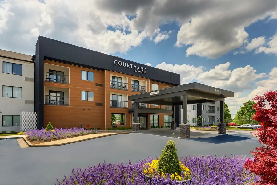 Courtyard Lexington South/Hamburg Place hotel detail image 2