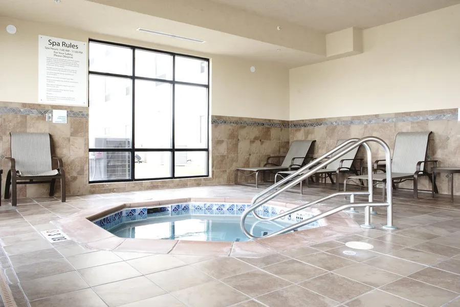 Holiday Inn Express and Suites Urbandale by IHG hotel detail image 6