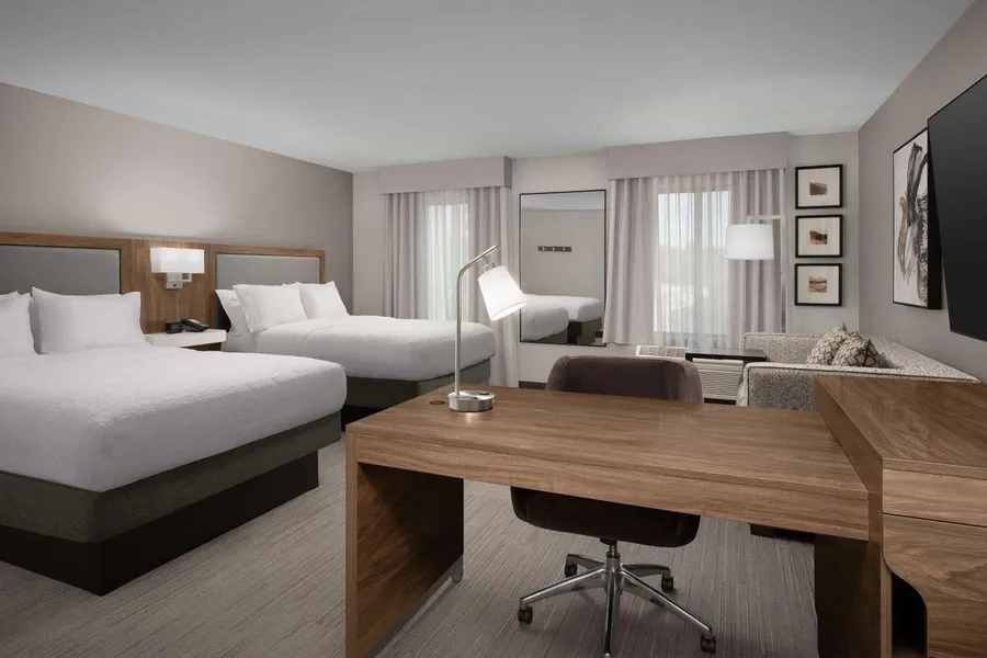 Hampton Inn & Suites Paso Robles hotel detail image 2