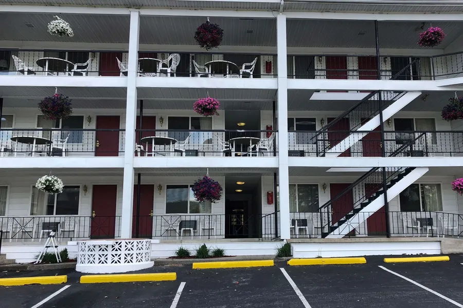 Baymont by Wyndham Lake George hotel detail image 2