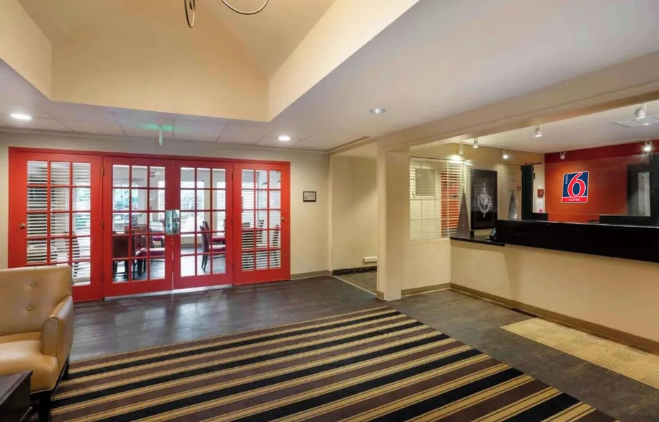 Studio 6 Extended Stay Fishkill Route 9 NY hotel detail image 2