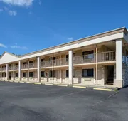 Americas Best Value Inn at Central Valley-Woodbury hotel detail image 5